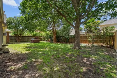 907 Noble Springs Road, Houston, TX 77062 - Photo 34