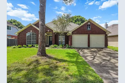 907 Noble Springs Road, Houston, TX 77062 - Photo 2