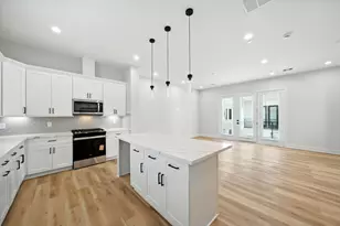 1979 Bauer Dr, Houston, TX 77080 - Photo 18