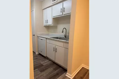 3535 Nasa Road 1 Parkway #40, Seabrook, TX 77586 - Photo 4