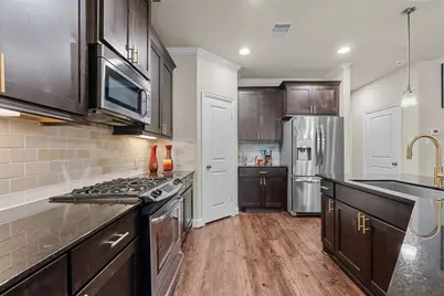 416 Via Regatta Drive, Webster, TX 77598 - Photo 14