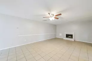 10827 Sugar Hill Dr, Houston, TX 77042 - Photo 8