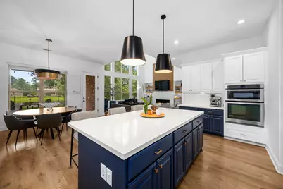 34 N Swanwick Place, Tomball, TX 77375 - Photo 18