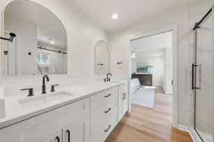 4207 Marlborough Dr, Houston, TX 77092 - Photo 4