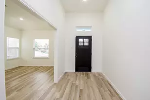 2139 Counter Point Dr, Houston, TX 77055 - Photo 12