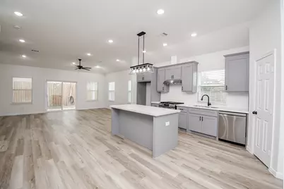 2139 Counter Point Drive, Houston, TX 77055 - Photo 18