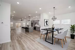 2139 Counter Point Dr, Houston, TX 77055 - Photo 8