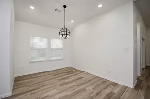 2139 Counter Point Dr, Houston, TX 77055 - Photo 16