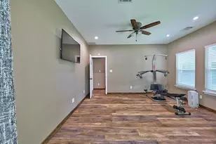 11 W Lake Forest Ct, Conroe, TX 77384 - Photo 24