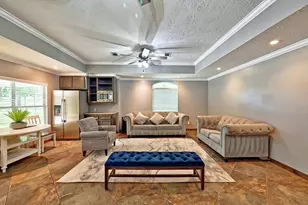 11 W Lake Forest Ct, Conroe, TX 77384 - Photo 24