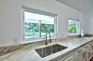 11 W Lake Forest Ct, Conroe, TX 77384 - Photo 20