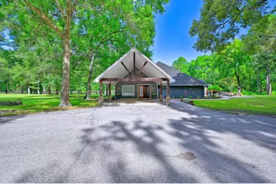 11 W Lake Forest Court, Conroe, TX 77384 - Photo 8