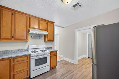 5122 Larkin Street, Houston, TX 77007 - Photo 12