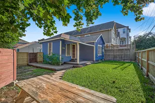 5122 Larkin St, Houston, TX 77007 - Photo 2