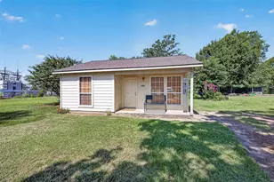 2200 Red Oak Ln, Conroe, TX 77306 - Photo 2
