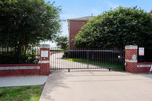 7650 Springhill St, Houston, TX 77021 - Photo 1