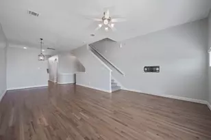 7650 Springhill St, Houston, TX 77021 - Photo 6
