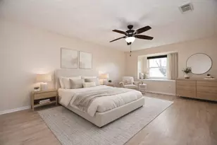 12518 Hunting Briar Dr, Houston, TX 77099 - Photo 10