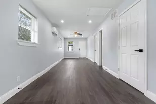 4120 Linn St, Houston, TX 77026 - Photo 2