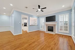 5835 Val Verde St, Houston, TX 77057 - Photo 6