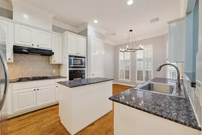 5835 Val Verde Street, Houston, TX 77057 - Photo 8