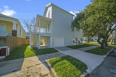 2202 31st Street, Galveston, TX 77550 - Photo 8