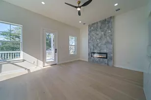 2202 31st St, Galveston, TX 77550 - Photo 12