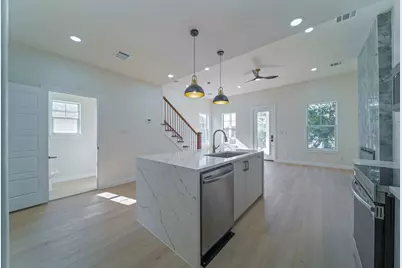 2202 31st Street, Galveston, TX 77550 - Photo 16