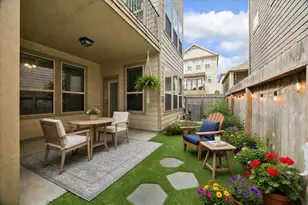 8612 Cedardale Park Dr, Houston, TX 77063 - Photo 16