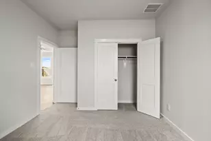 520 Long Br Dr, Dayton, TX 77535 - Photo 12