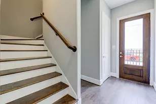 4605 Nett St, Houston, TX 77007 - Photo 10