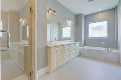 4605 Nett Street, Houston, TX 77007 - Photo 14