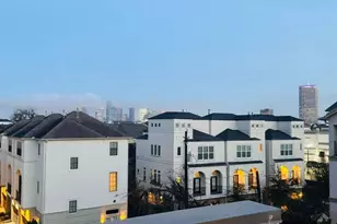 4605 Nett St, Houston, TX 77007 - Photo 2