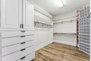 3 Graylin Woods Pl, The Woodlands, TX 77382 - Photo 24