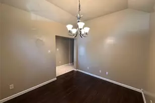 27511 Gatlin Ln, Spring, TX 77386 - Photo 4
