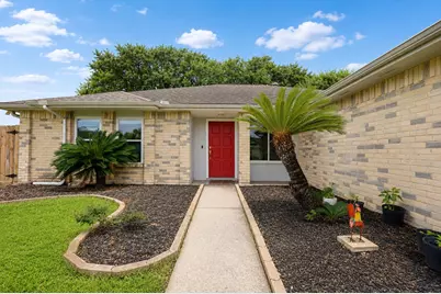 16814 Square Rigger Lane, Friendswood, TX 77546 - Photo 2