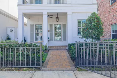 247 Green Boulevard, Shenandoah, TX 77384 - Photo 2