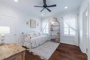 247 Green Blvd, Shenandoah, TX 77384 - Photo 22