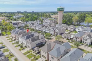 247 Green Blvd, Shenandoah, TX 77384 - Photo 26