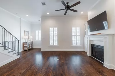 247 Green Boulevard, Shenandoah, TX 77384 - Photo 8