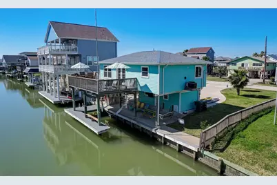 22819 Vida Street, Galveston, TX 77554 - Photo 34