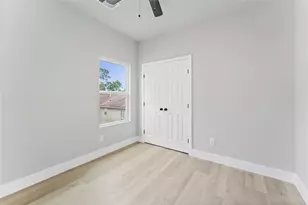 5420 Lynnfield St, Houston, TX 77028 - Photo 16