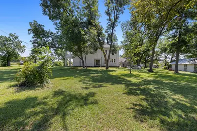 1008 Railroad, Thornton, TX 76687 - Photo 6