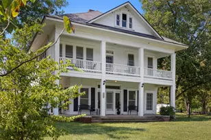 1008 Railroad, Thornton, TX 76687 - Photo 2