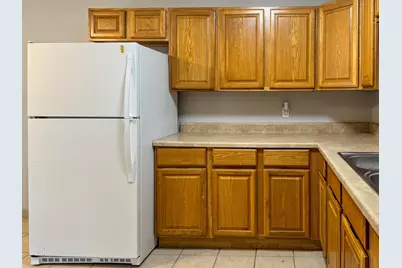 2102 5th Avenue N #5, Texas City, TX 77590 - Photo 6