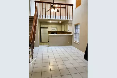 2611 Grants Lake Boulevard #205, Sugar Land, TX 77479 - Photo 4