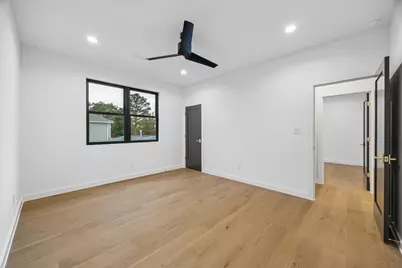 1527 Thornton, Houston, TX 77018 - Photo 20