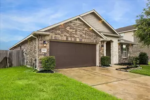 7614 Water Glen Ln, Manvel, TX 77578 - Photo 2