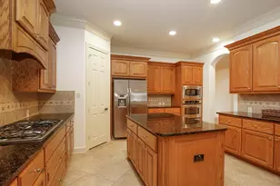 6511 Carrizo Fall Ct, Houston, TX 77041 - Photo 2