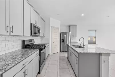 5014 Pine Haven Ln, Fresno, TX 77545 - Photo 12